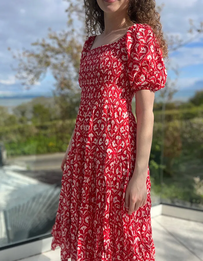 Dream Waterfront Dress in Tulip Red