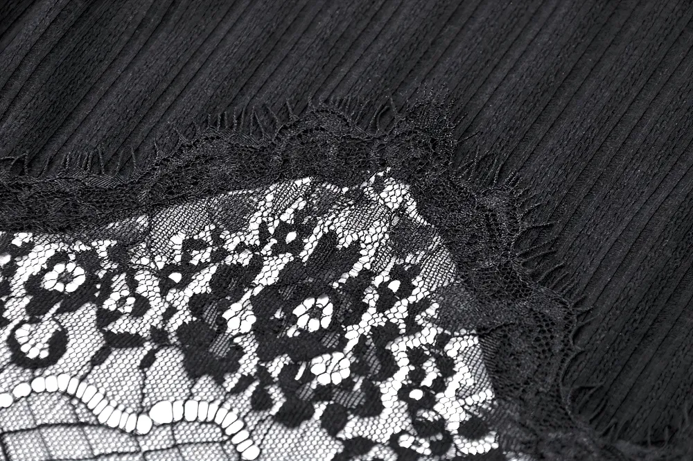 Elegant Black Lace Trimmed Ribbed Camisole Top