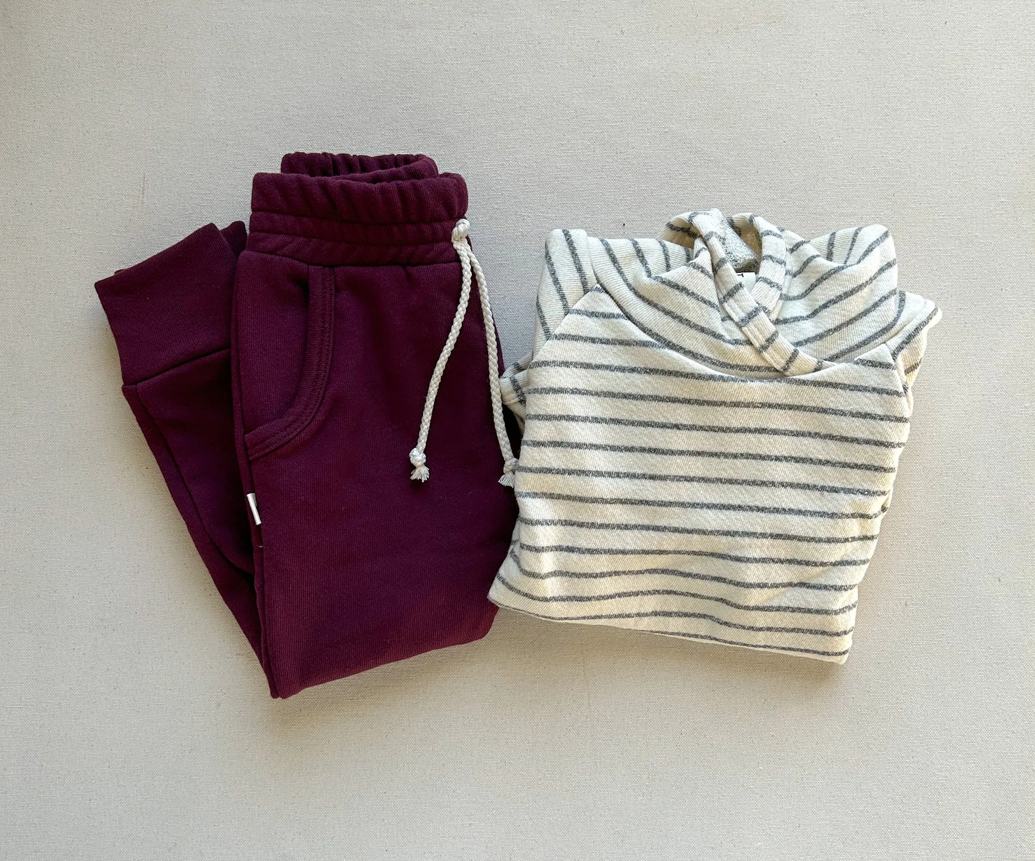 Joggers | ACAI