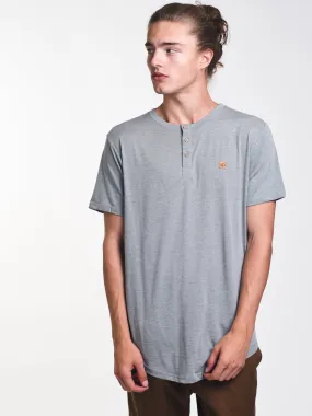 MENS LONG SHORT SLEEVE HENLEY T - GREY - CLEARANCE