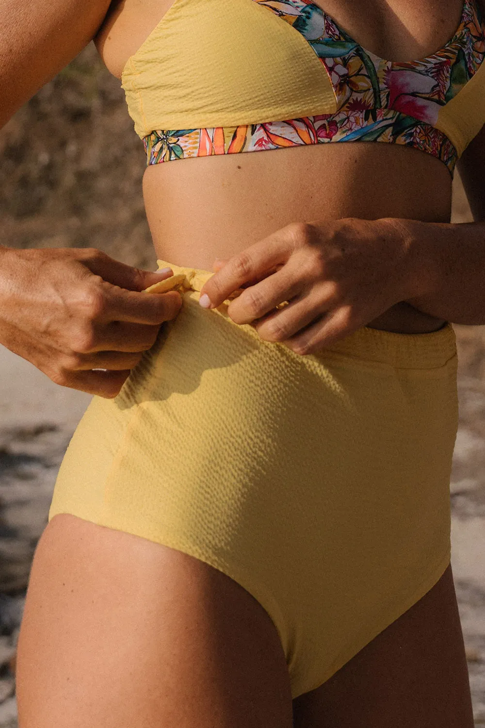 Retro Bottom