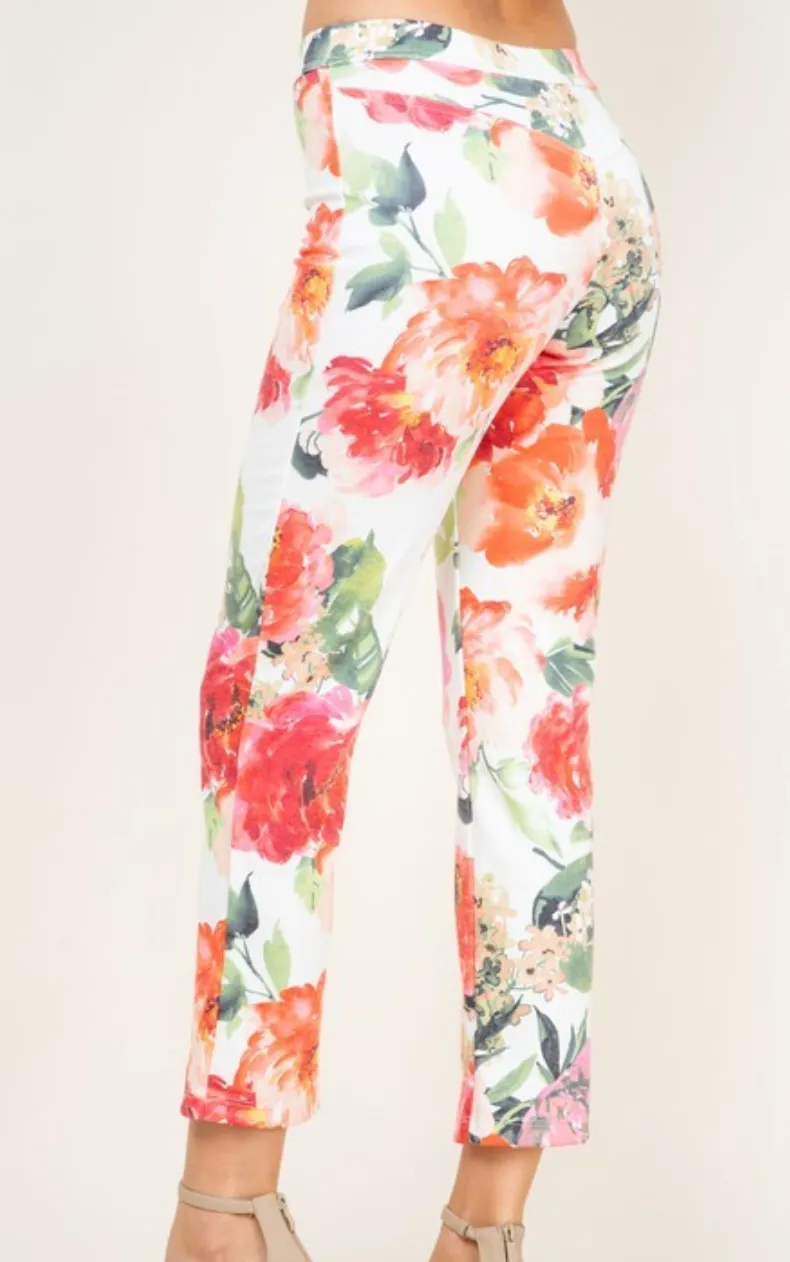 Slim Fit Floral Capri