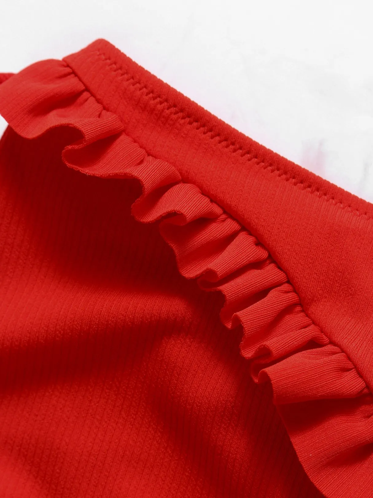 Wholesale Red Scoop Neck Sleeveless Plain Self-Tie Tie-Up Flounced Hem High Waist 2 Piece Bikinis